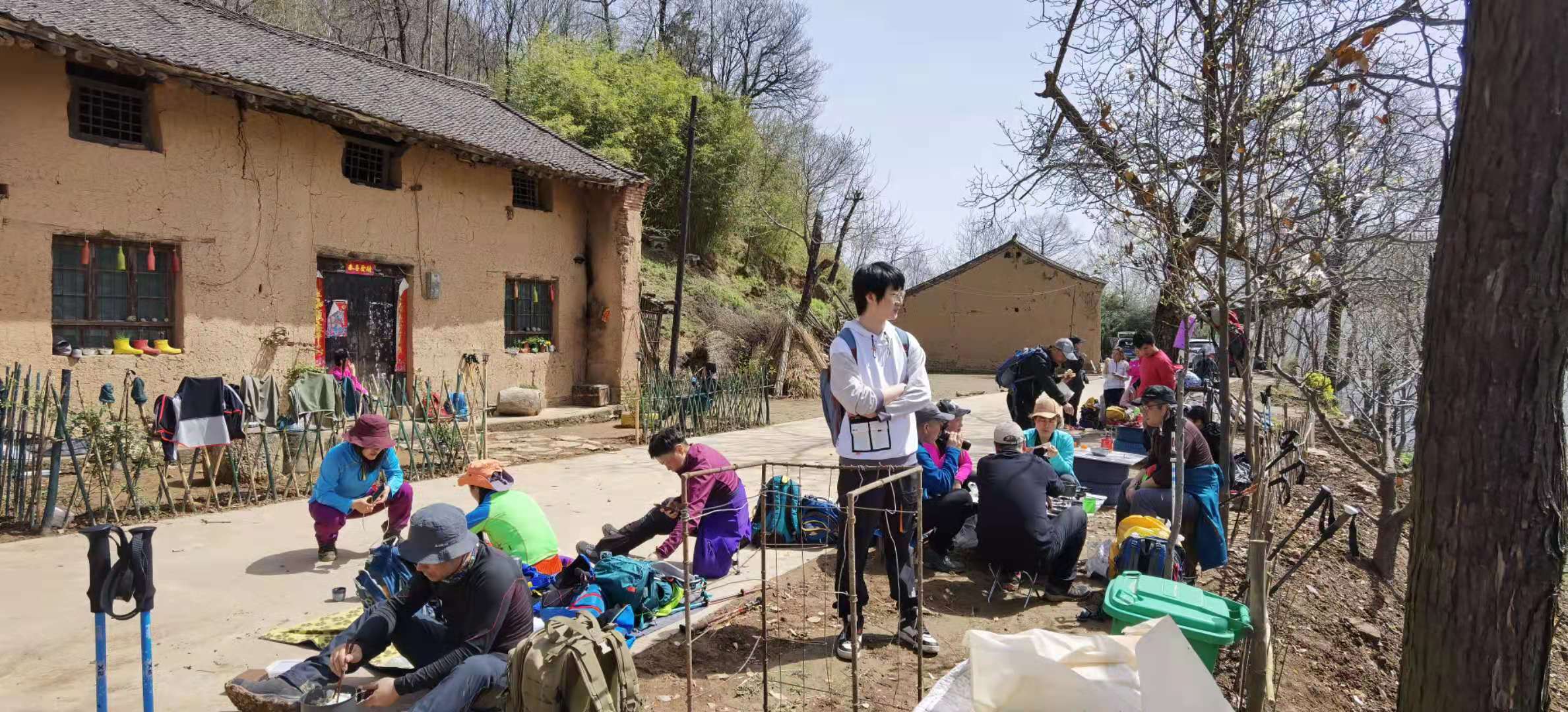團(tuán)建，春到老縣城。(圖14)
